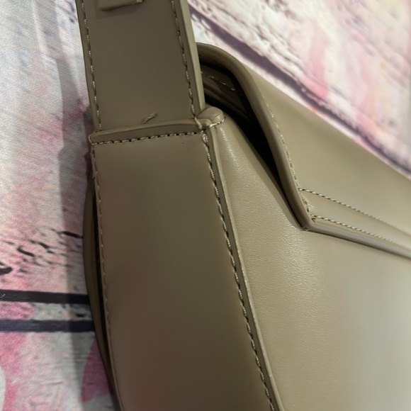 Zara Asymmetric Crossbody Bag Beige NWT - Picture 11 of 12